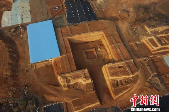 南昌西汉海昏侯墓属重大发现 创多个第一_业界聚焦_新浪收藏_新浪网