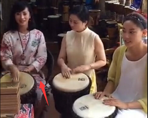 小宝贝手鼓歌词鼓谱