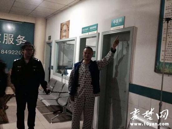史某以每月2500元的價(jià)格承包了茅箭區(qū)二堰街辦老街社區(qū)衛(wèi)生服務(wù)站中醫(yī)科大肆銷售假藥