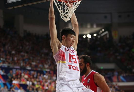 NBA球探再度现场考察周琦