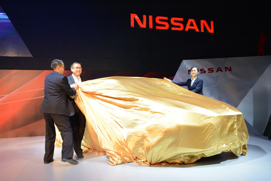 新逍客/新蓝鸟郑州车展双车上市发布会