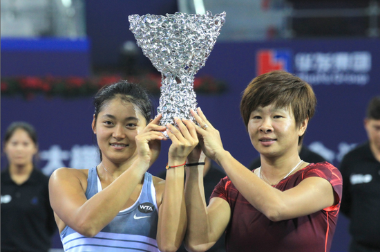 2015华金证券珠海WTA超级精英赛完美收官_珠