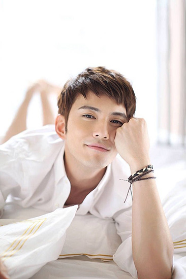 徐正曦《飞刀》冰峰造型锋芒_手机新浪网