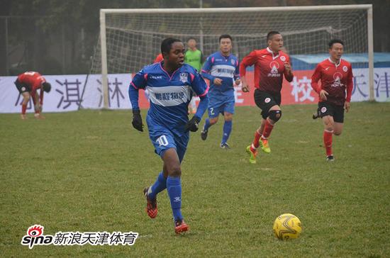 左拉:关注天津比赛想念天津球迷 拿冠军献给他