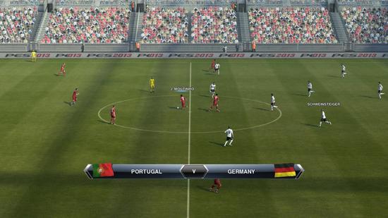 《FIFA》、《实况足球》系列