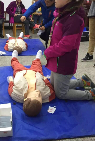 借力專家授課 清明上河園提升救護知識大演兵