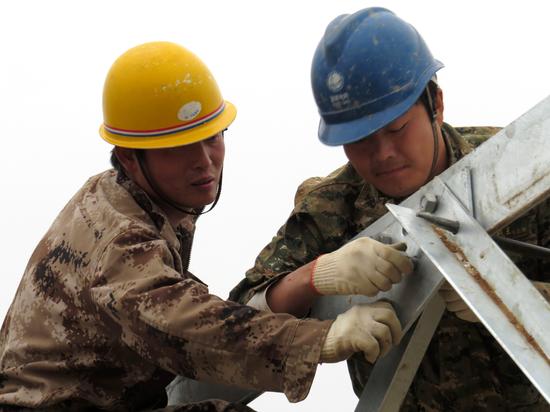 組裝鐵塔 服務(wù)建設(shè)2