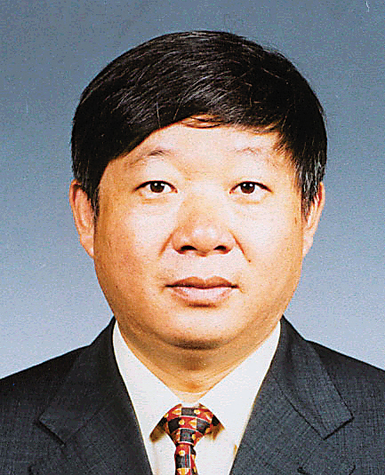 上海市委副市长艾宝俊落马，成为上海首个副省级落马官员。