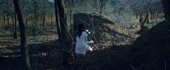 『诡影迷情』头七惊魂 尽显中国式恐惧 - 娱乐派 - 娱乐有我 自成一派 :: 最新娱乐新闻尽在娱乐派