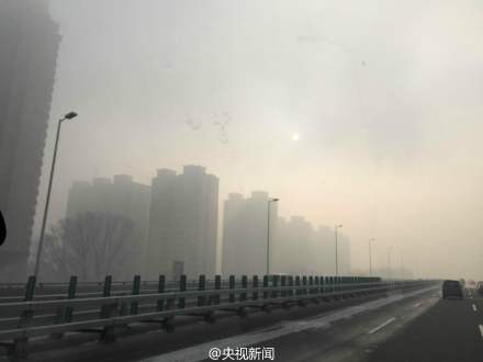 哈尔滨重度雾霾
