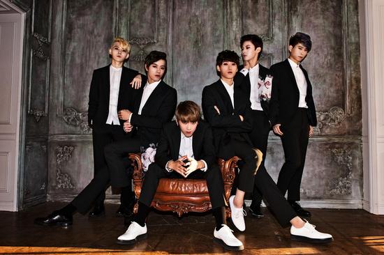 der the moonlight》MV首发|VAV|男团|《月光下