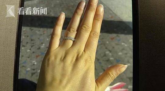 清华获捐吴冠中66件绘画艺术作品