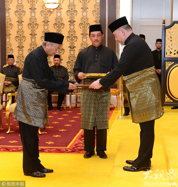 家庭情感剧集，媳妇、我、她的母亲