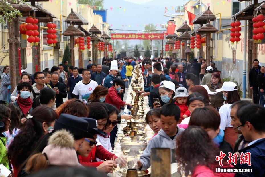 孙继海:在中国踢球心很累 足球没站起来却先富起来