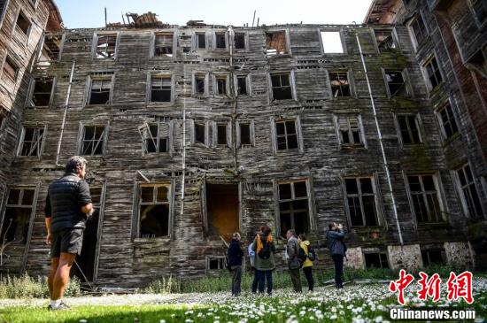 2025天天彩免费资料,详细解答、解释与落实