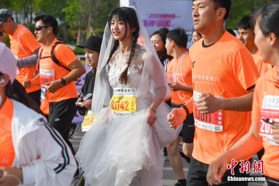 6英寸是多少厘米蛋糕够几个人