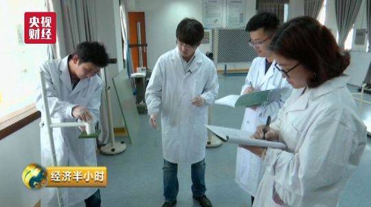 白蓝Air Jordan 4重磅回归 经典复刻