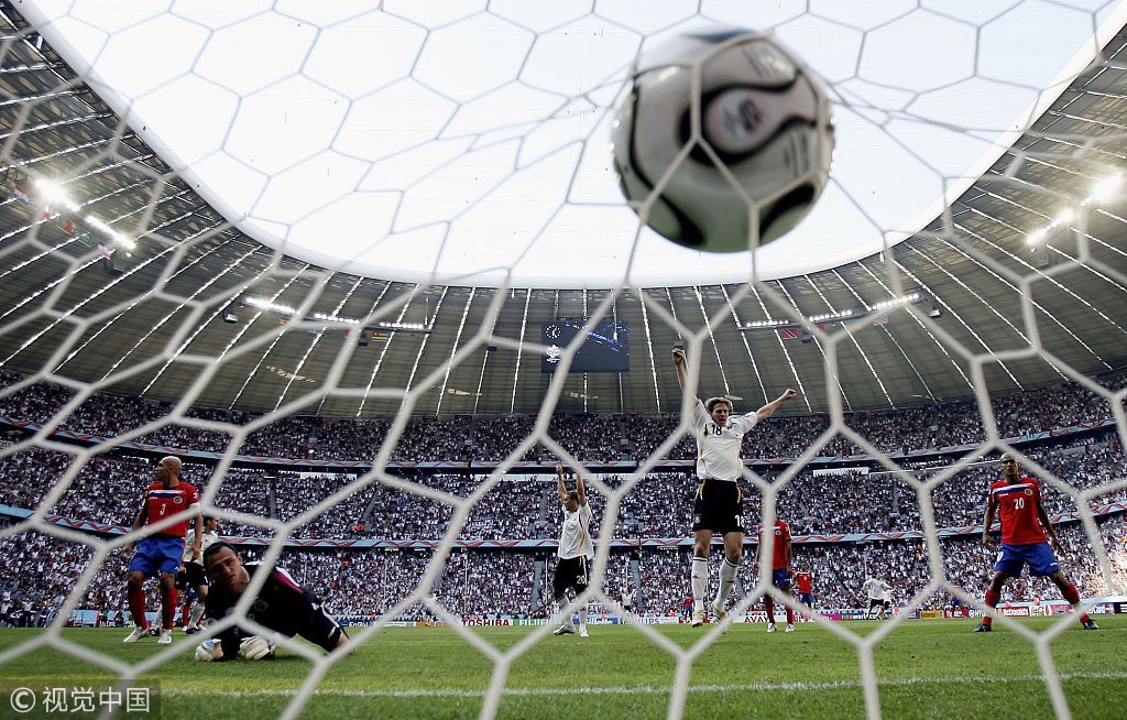 九届世界杯首球精彩回顾 俄罗斯对沙特谁会拿
