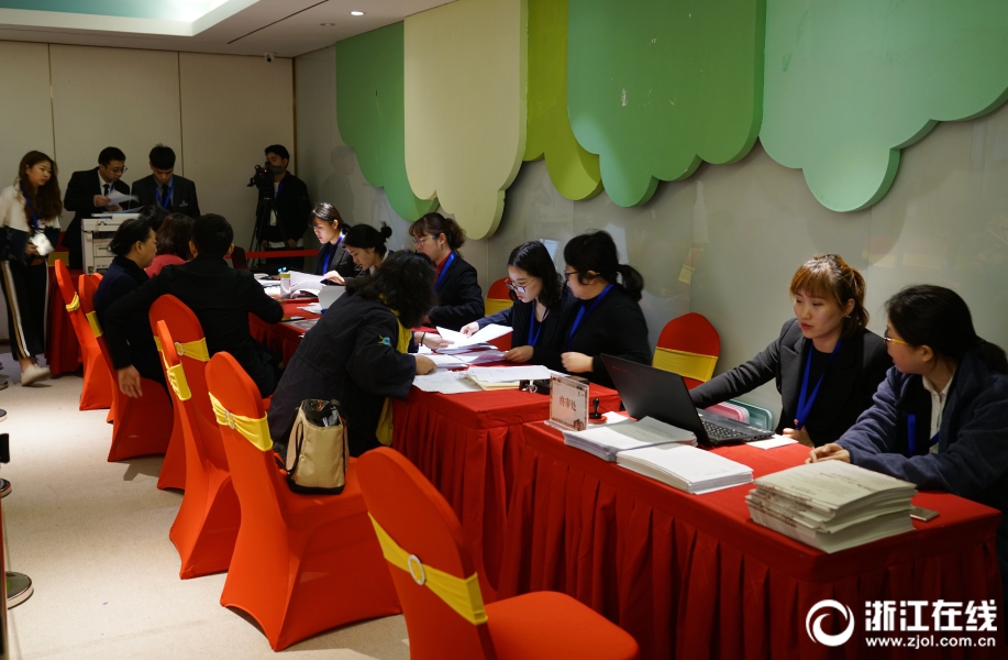 薏米可以和绿豆一起煮吗