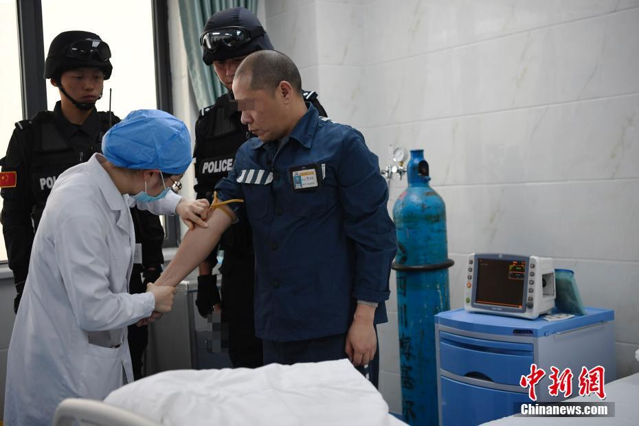 新疆11月14日新增确诊病例28例、无症状感染者771例