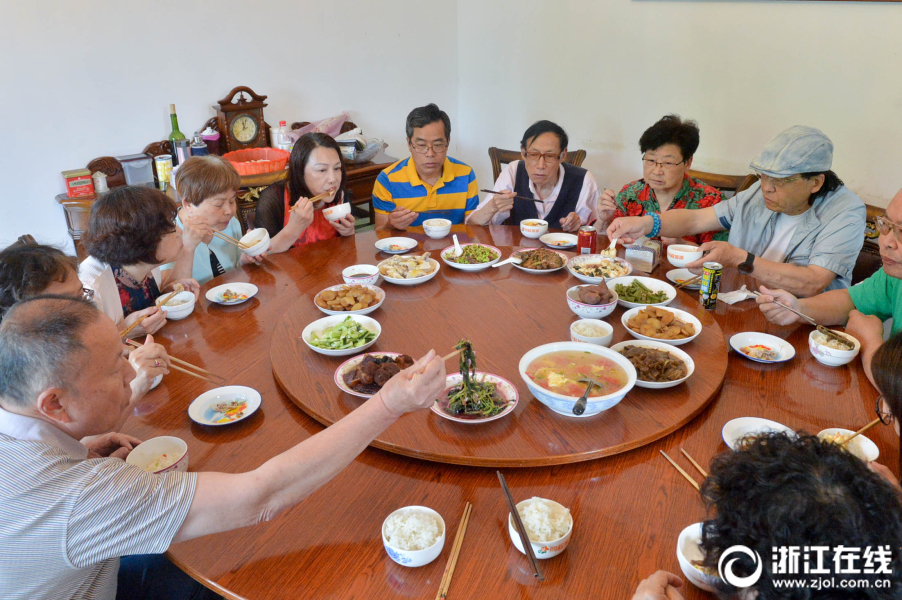 香港妃儿资料库网址