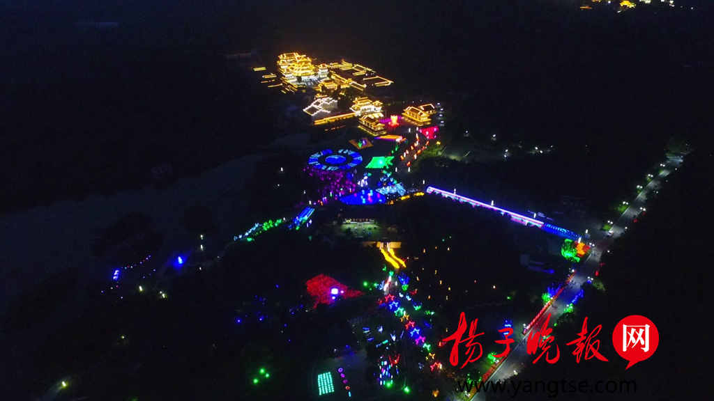 2018茅山灯光音乐节昨启幕 璀璨灯彩打造绝美“梦幻童话王国”