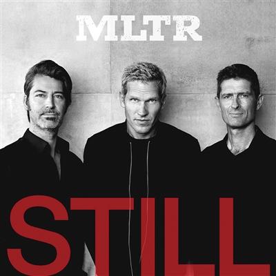 翻唱《吻别》的迈克学摇滚“依然”在唱