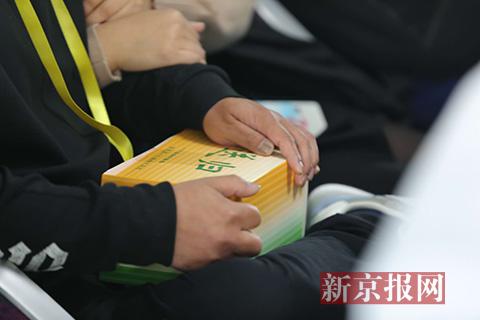 全国首艘骨灰撒海船今日首航 北京多名逝者“魂归大海”