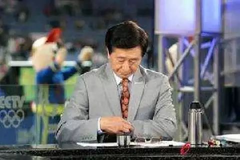 足球解说员代际考