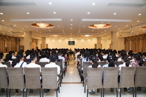 复旦大学举行2018年综合评价录取改革试点面