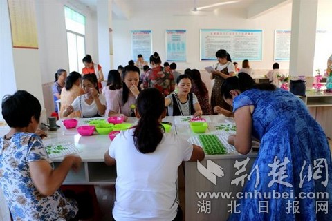 竹山楼台人口_竹山一中图片