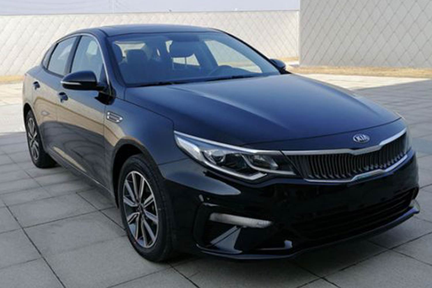 全新起亚K5申报图曝光 外观设计更加运动