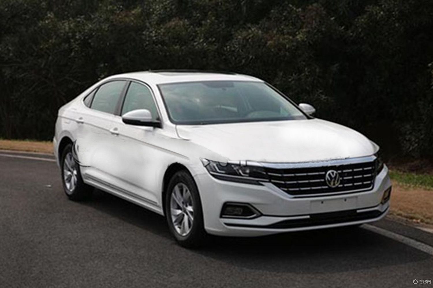 上汽大众全新帕萨特申报图曝光 搭两种动力