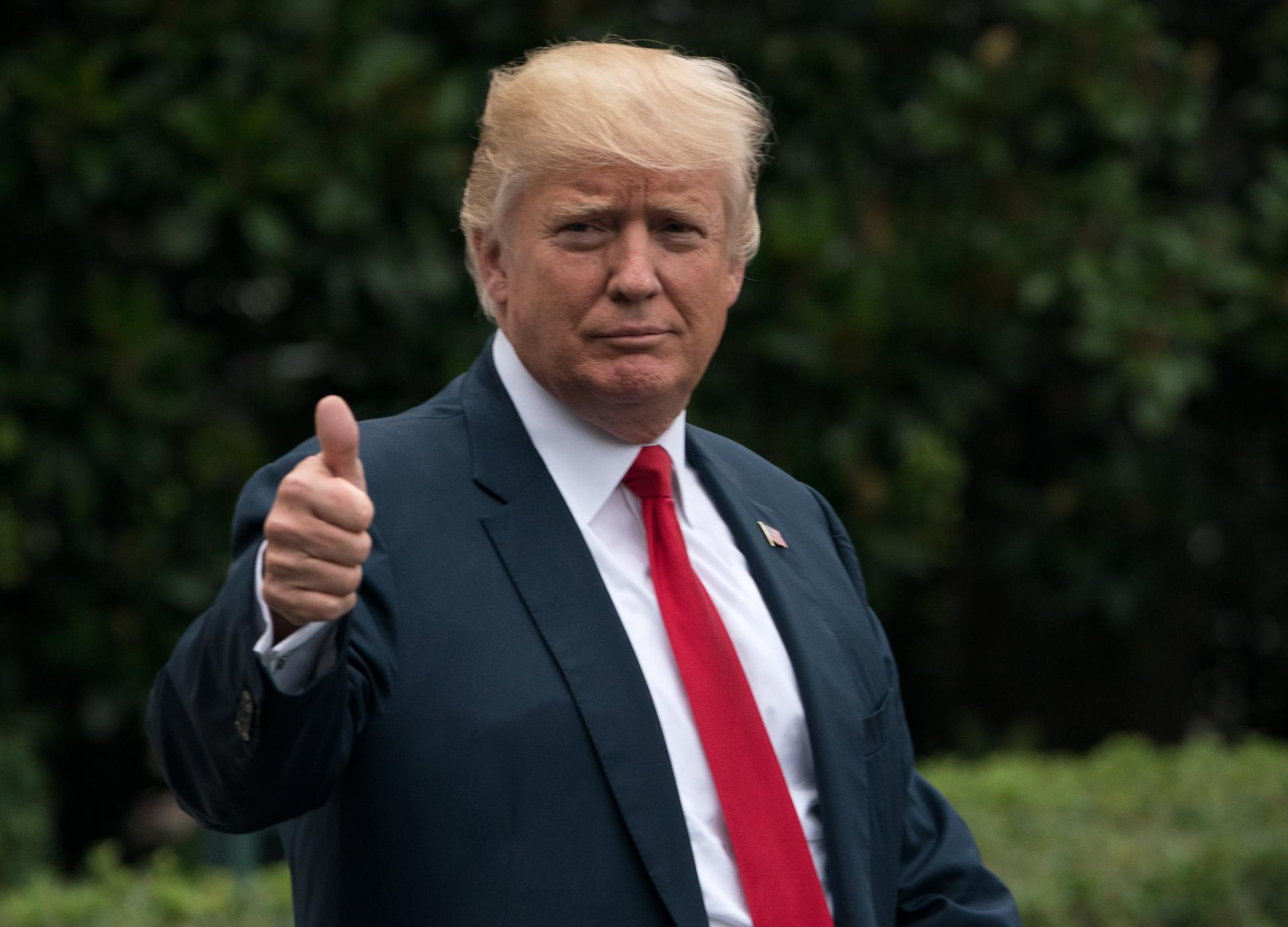 美国驻英国大使:特朗普7月将首次访英见女王