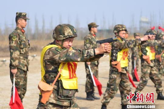 武警忻州支队举行军事训练比武检验战斗力