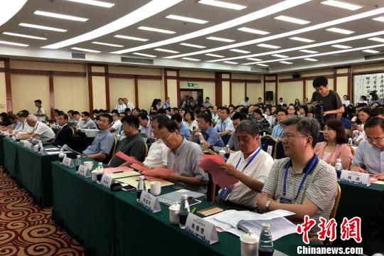 图为现场参会学者。 梅镱泷 摄
