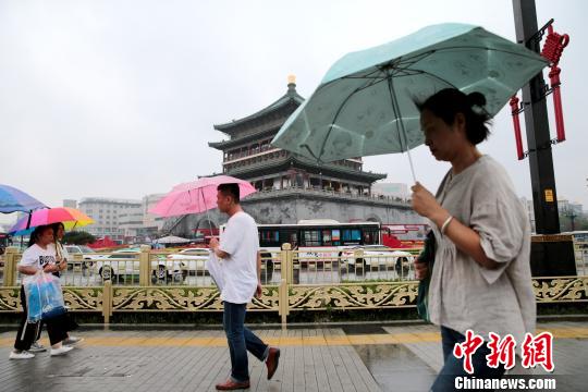 陜西多地迎來降水天氣。 張遠 攝