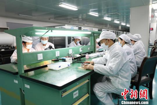 西安光機所科研團隊。西安光機所供圖