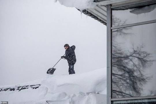 暴风雪席卷欧洲 已造成至少21人死亡(图)