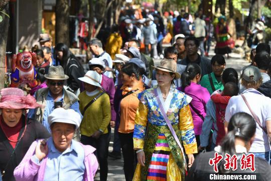云南剑川旅游发力 将打造古镇度假“白族模式”