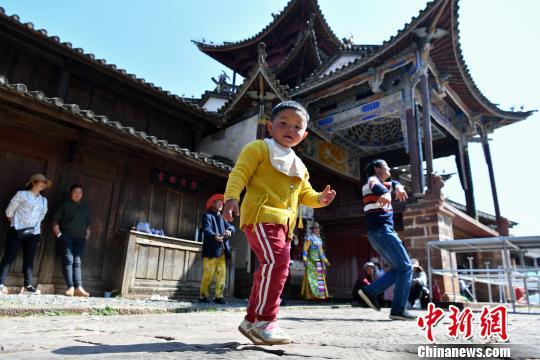 云南剑川旅游发力 将打造古镇度假“白族模式”