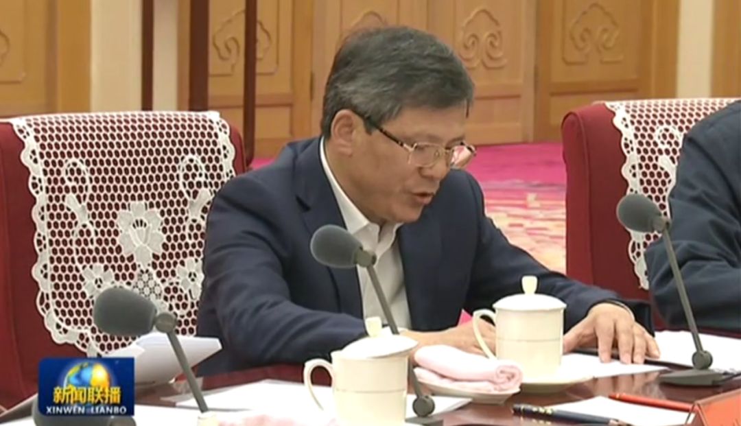 5123备用网址 - 为什么星巴克的服务员不太热情?真相发人深省……
