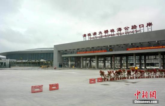 人口老化 公路物流_国际图片