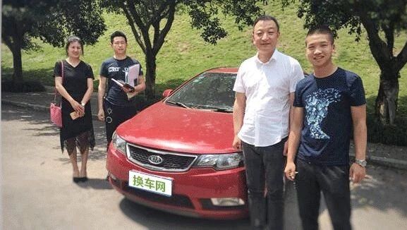 一次见面，确认了眼神——换车网女车管家带你2天提新车