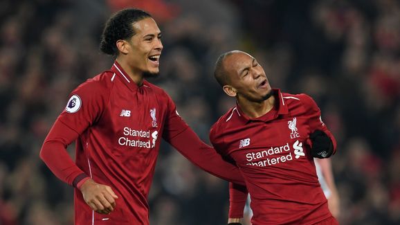 法比尼奥能否胜任中卫竟成红军争冠关键