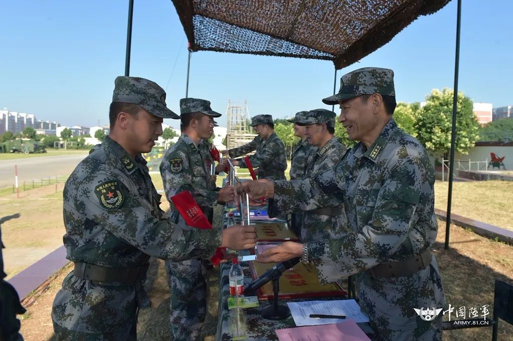 跑到距离地球两千多光年外，能否直击秦始皇登基的空前...