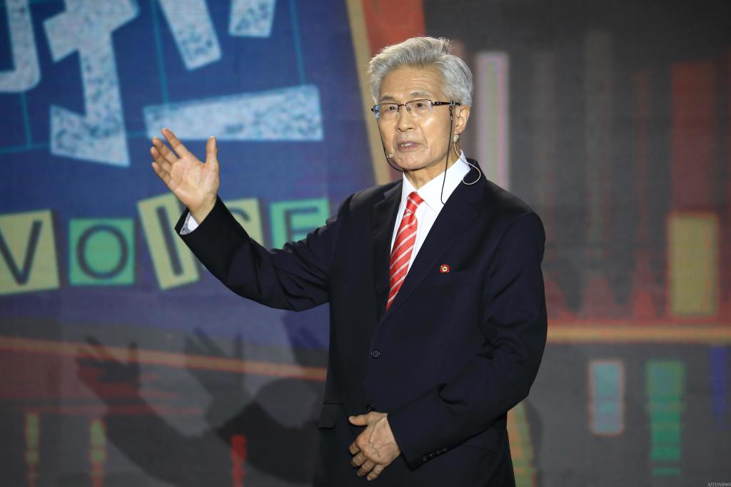 【122校庆】陶文铨院士《开讲啦》励志演讲引