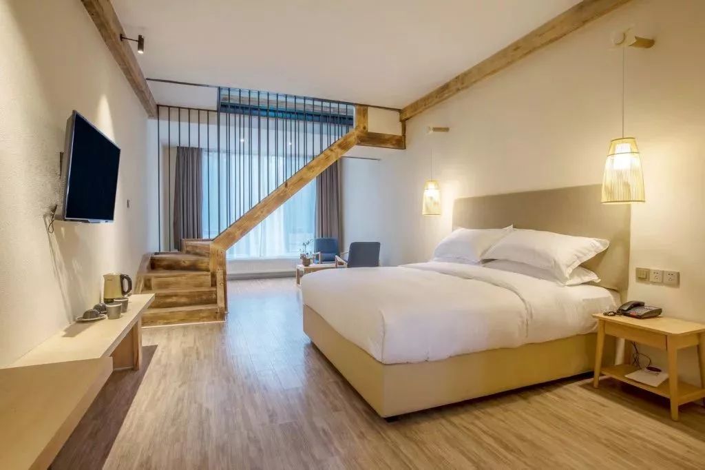 羡慕国外网红民宿?成都周边的悬崖酒店,你怕是