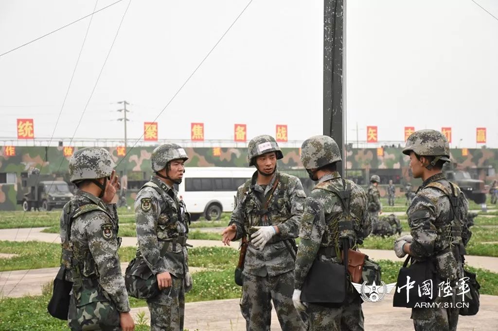 紧贴实战,淬火加钢:陆军工程大学通信工程学院组织“烽火小崔说事