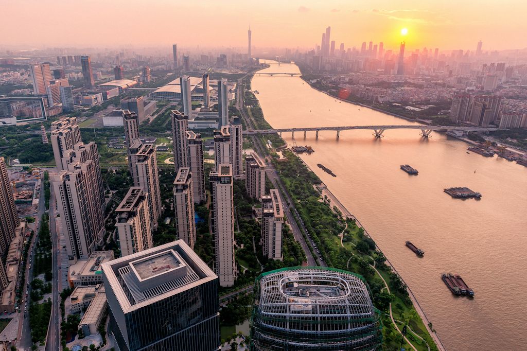 保利地产更名为保利发展 全新面貌打造不动产